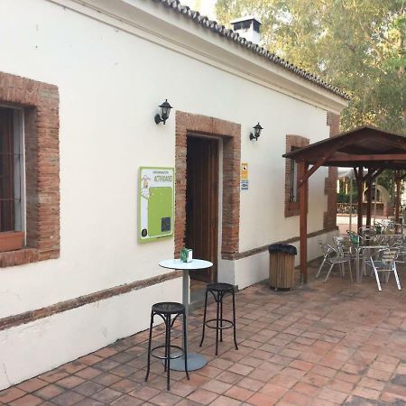 Apartamentos Villa Vacacional Castuera Luaran gambar