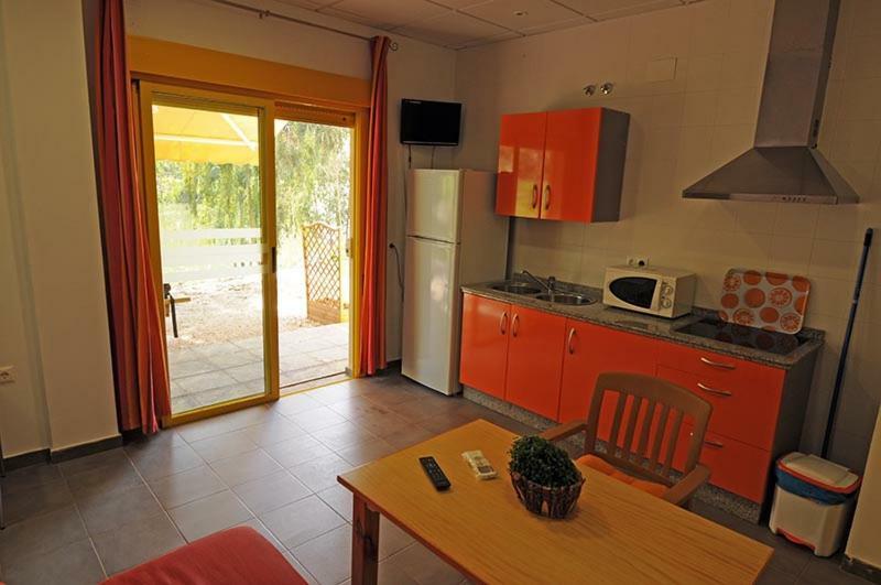Apartamentos Villa Vacacional Castuera Luaran gambar
