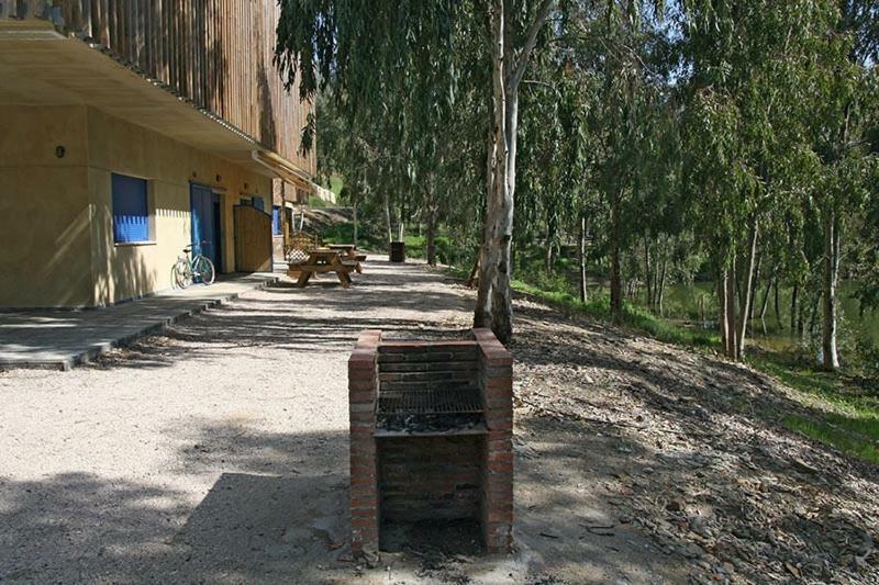 Apartamentos Villa Vacacional Castuera Luaran gambar