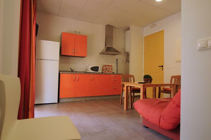 Apartamentos Villa Vacacional Castuera Luaran gambar